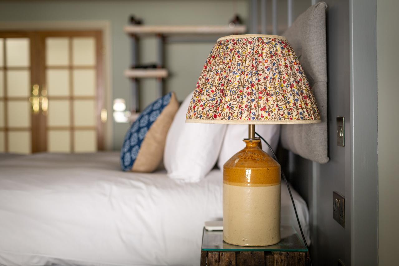 The Frogmill Hotel Shipton  Luaran gambar