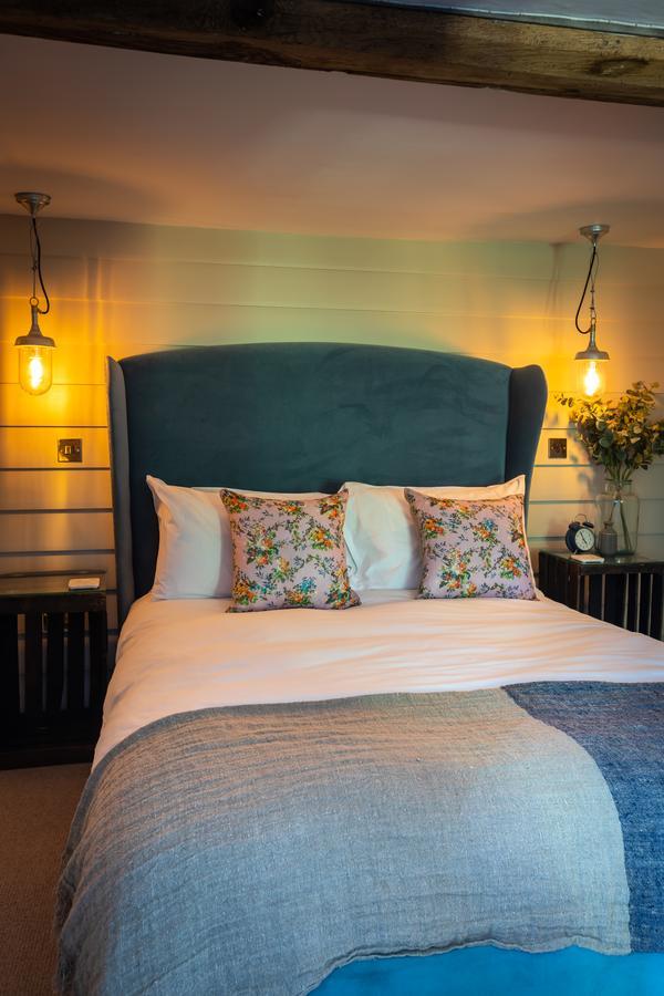 The Frogmill Hotel Shipton  Bilik gambar